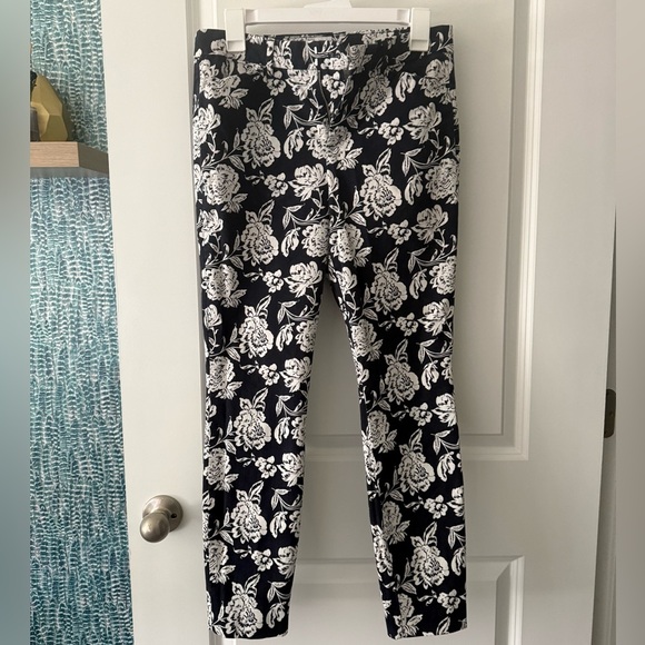 GAP Floral signature skinny ankle khaki - Picture 1 of 2